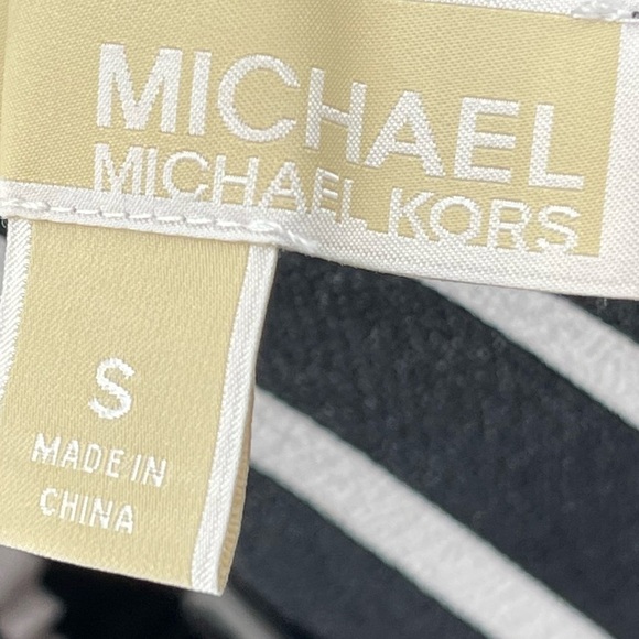 Michael Kors Black White Pinstripe Cropped Pull On Pants Size Small - Picture 6 of 7